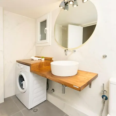 Apartment Cool - At016